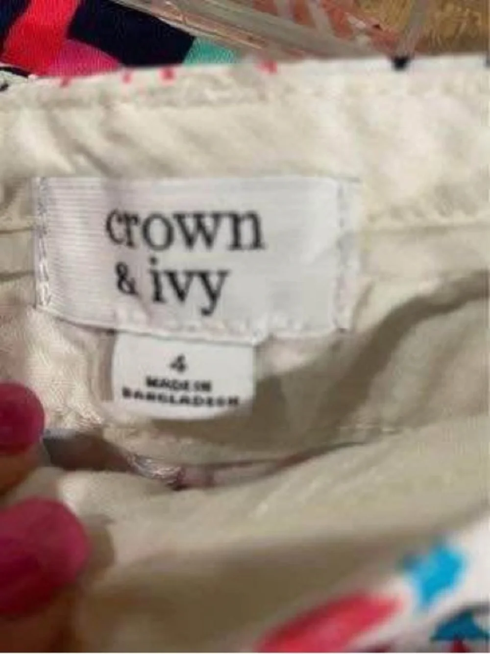 Shorts Bundle Size 4 Crown & Ivy Printed Midi Shorts